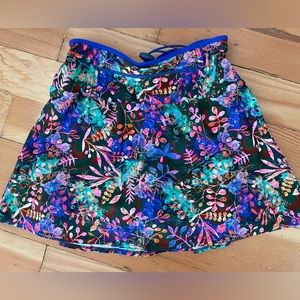 BOLDER Athletic Wear FlutterCut Skort (Small)